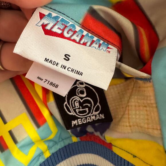 Megaman Capcom Reversible Bomber Lightweight Jacket Size Small - Picture 10 of 12